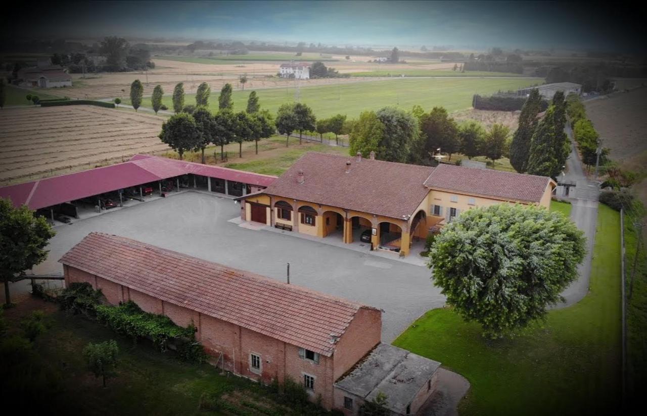 Cascina Merlanetta 알레산드리아 외부 사진